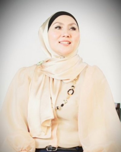 Associate Professor Dr. Qistina Donna Lee Abdullah