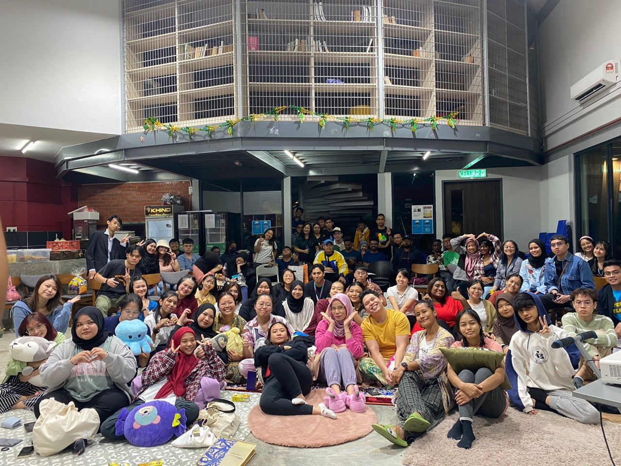 Cheerful faces during FLC Open Night Image